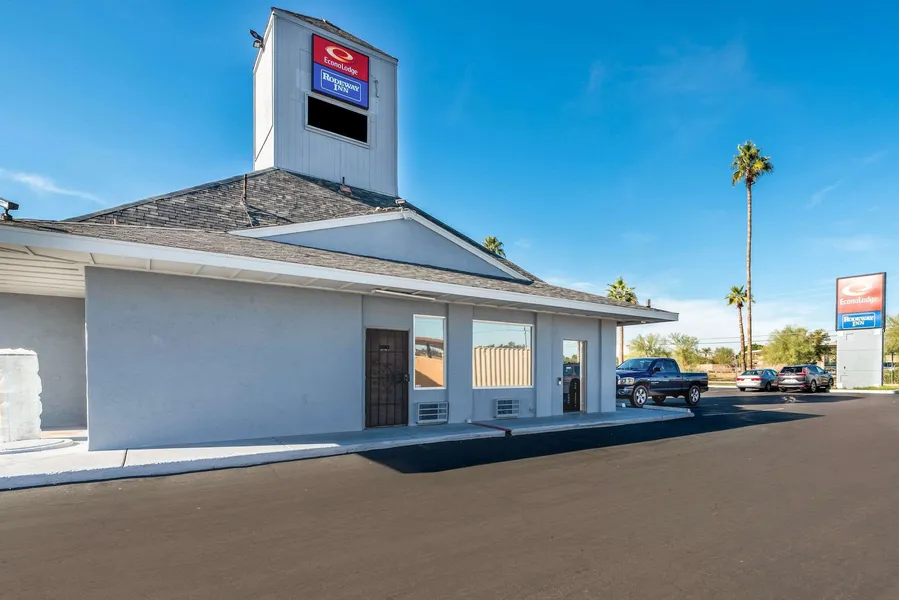 Rodeway Inn Phoenix North I-17 hotel detail image 2