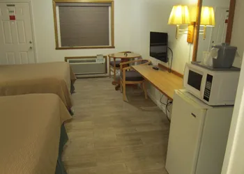Budget Inn Cassville hotel thumbnail 5