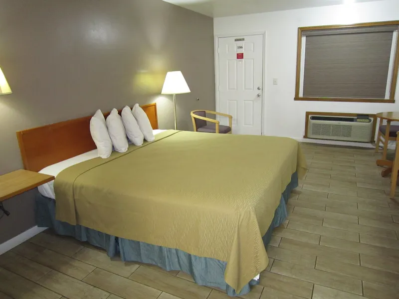 Budget Inn Cassville hotel detail image 6