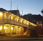 Rainbow Inn hotel detail image 3