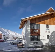 Starlight Lodge hotel detail image 7