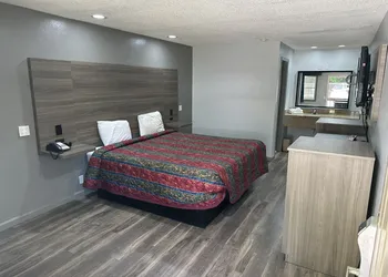 Budget Inn Express hotel thumbnail 7