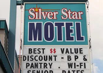 Silver Star Motel hotel thumbnail 2