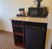 Cobblestone Inn & Suites - Bottineau hotel detail image 7