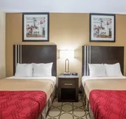 Econo Lodge Taber hotel detail image 7