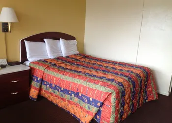 Economy Inn hotel thumbnail 4