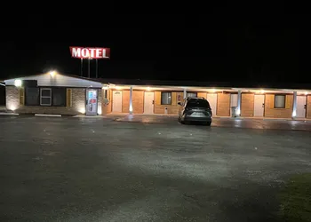 Laci's Country Inn hotel thumbnail 6