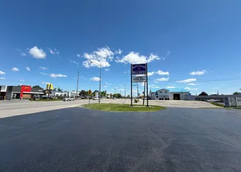 Perth Plaza Inn & Suites hotel thumbnail 4