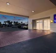 Comfort Inn & Suites hotel detail image 4