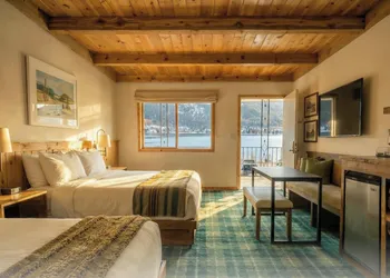 Western Riviera Lakeside Lodging hotel thumbnail 7