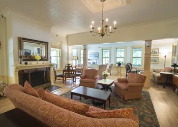 Norwich Inn hotel thumbnail 5