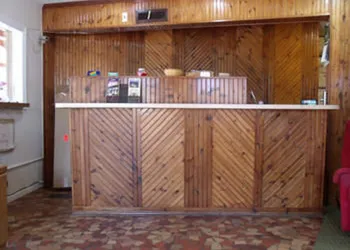 Woodlawn Hills Motel hotel thumbnail 6