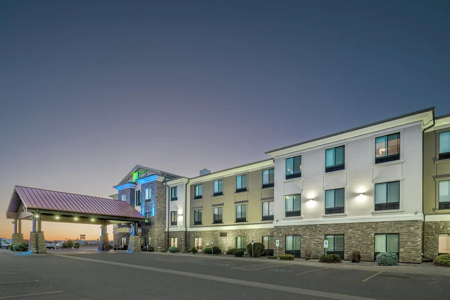 Holiday Inn Express Hotel & Suites Belgrade by IHG hotel detail image 2