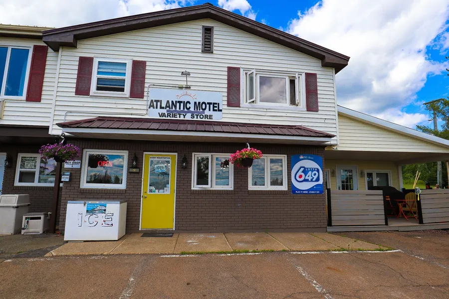 Atlantic Motel hotel detail image 2