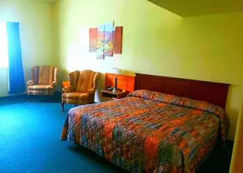 Grand Staircase Inn hotel thumbnail 4