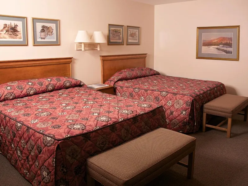 Bear Lodge hotel detail image 6