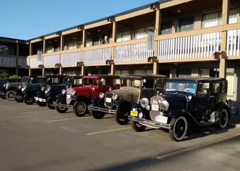 Thunderbird Motor Inn hotel thumbnail 2