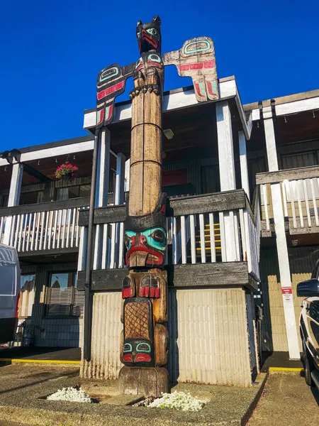 Thunderbird Motor Inn hotel detail image 6