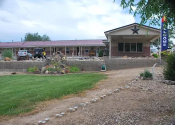 Cowboy Country Inn hotel thumbnail 3