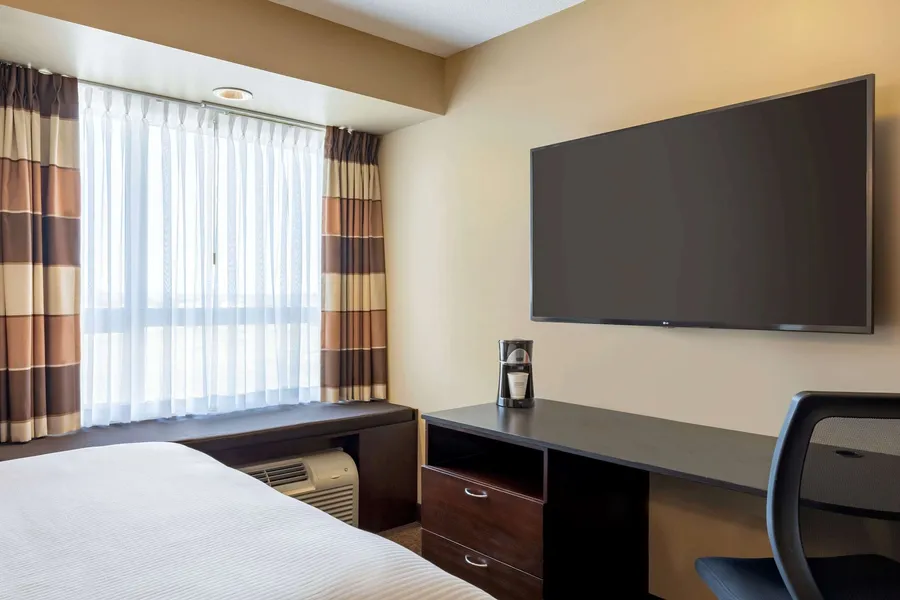Microtel Inn & Suites by Wyndham Weyburn hotel detail image 6