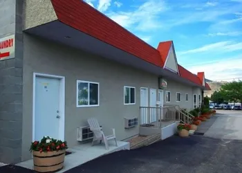 Apple Tree Inn hotel thumbnail 5
