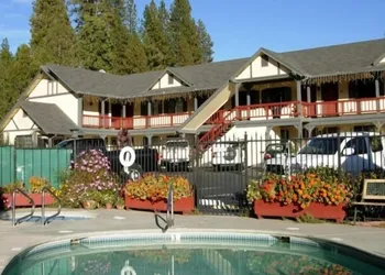 Wildwood Inn hotel thumbnail 2