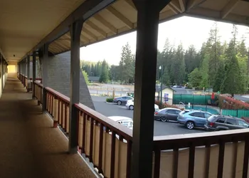 Wildwood Inn hotel thumbnail 6