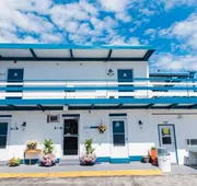 Niagara Parkway Court Motel hotel detail image 4