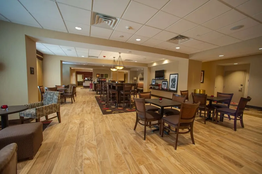 Hampton Inn by Hilton Fort Morgan hotel detail image 6