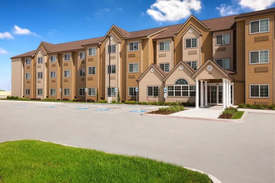 Microtel Inn & Suites by Wyndham Cotulla hotel detail image 2