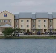 Comfort Inn & Suites Lakeside hotel detail image 4