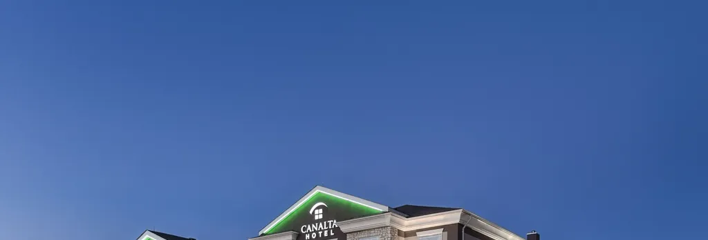 Hotel photo 1 of 49