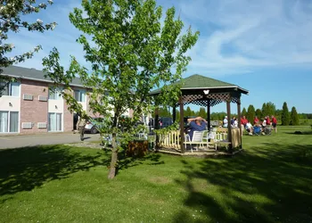 Motel Becancour hotel thumbnail 2