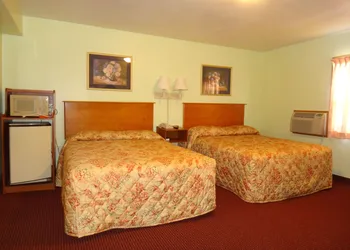 Pine Ridge Motel hotel thumbnail 8