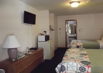 Hillcrest Inn hotel thumbnail 6