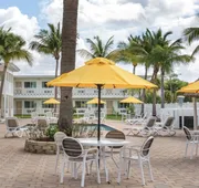 Downtown Hollywood Gardens Inn & Suites hotel detail image 3