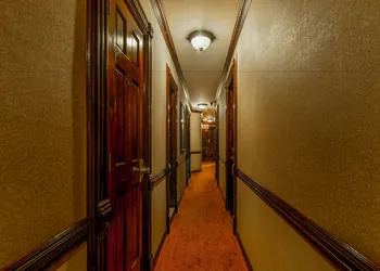 Hotel 17 hotel thumbnail 8