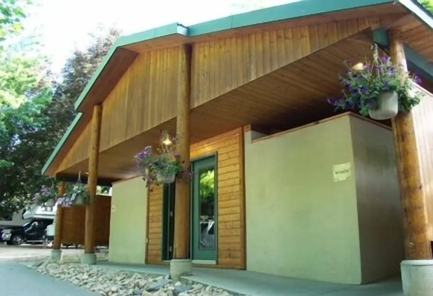 The Lakeside Resort hotel detail image 2