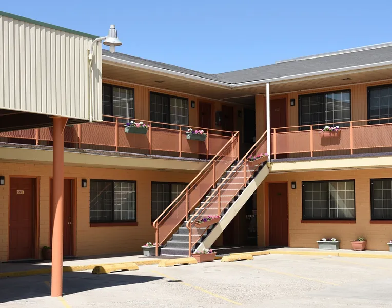 Esquire Inn hotel detail image 6