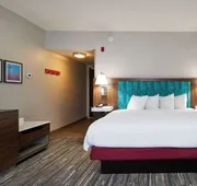 Hampton Inn & Suites Salinas hotel detail image 7