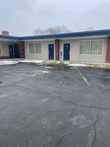 American Motor Inn hotel detail image 2