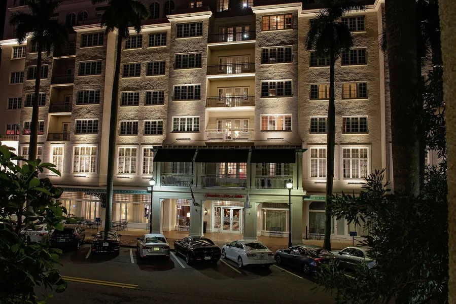 Hampton Inn & Suites Bradenton Downtown Historic District hotel detail image 2