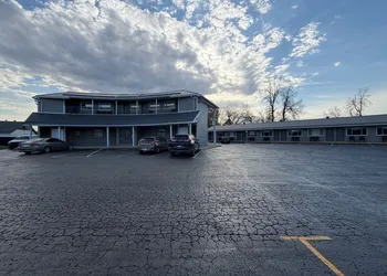 Aquarius Motel hotel thumbnail 3
