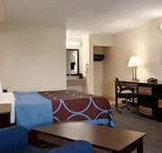 Super 8 by Wyndham Rahway/Newark hotel detail image 5