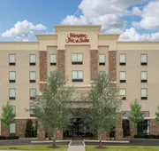Hampton Inn & Suites Roanoke Airport hotel detail image 4
