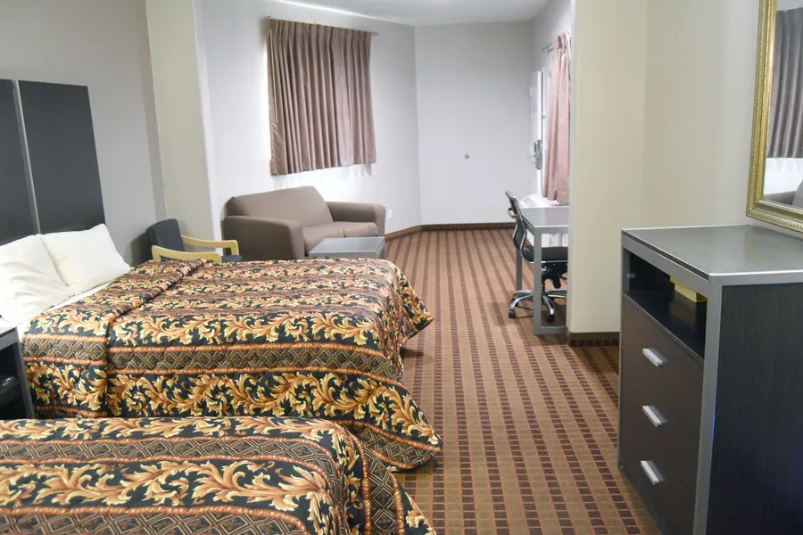 Camelot Inn & Suites Highway 290 NW Freeway hotel detail image 6