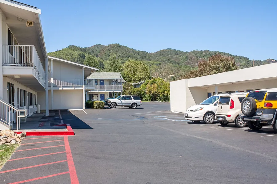 Motel 6 Ukiah, CA hotel detail image 6