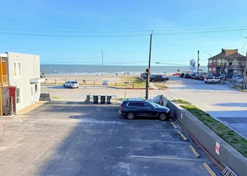 BeachTree Motel hotel thumbnail 2