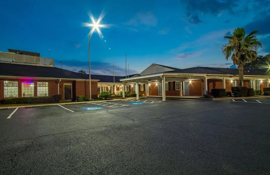 Winton Inn & Suites hotel detail image 2