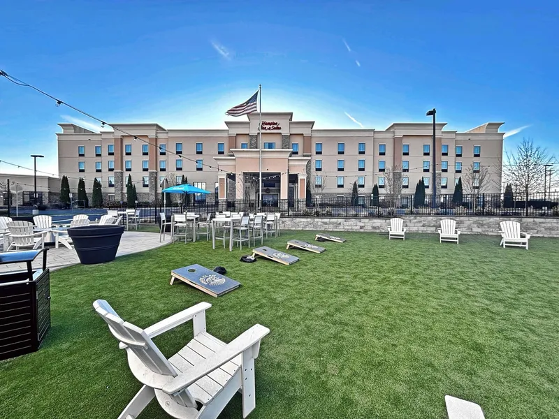 Hampton Inn & Suites Robbinsville hotel detail image 2
